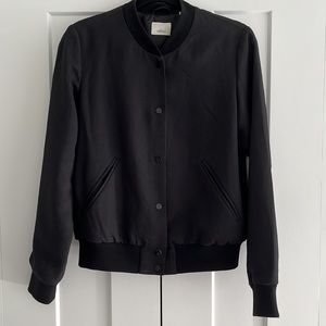 Aritzia Wilfred “Poussin” Black Bomber Jacket